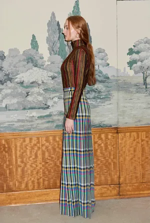索菲·特纳时尚杂志封面写真图片_1