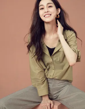 范玮琪温柔性感杂志写真图片