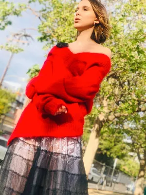 “小11”米莉·博比·布朗美艳时尚杂志写真图片_3