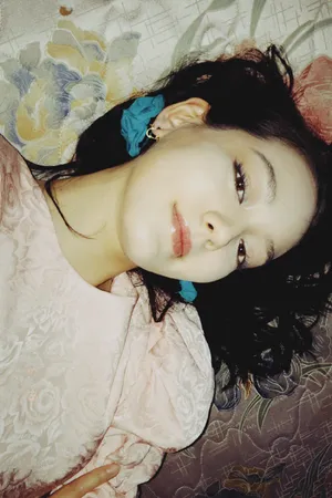 李诗颖胶片质感写真图片第1张