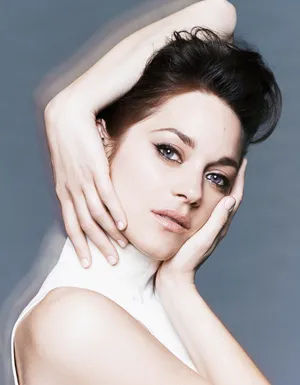 欧美美女明星玛丽昂·歌迪亚图片