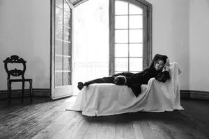 艾拉·彭内尔Ella Purnell复古写真图片_6
