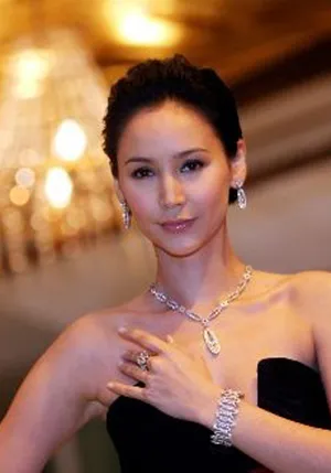 欧美明星阿曼达·斯特朗amanda strang性感图片_5