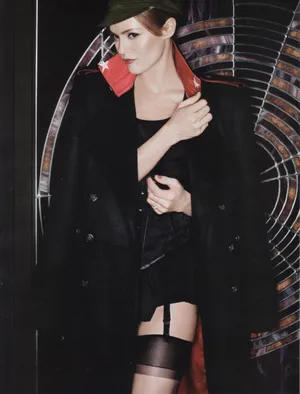 凡妮莎·帕拉迪丝Vanessa Paradis摩登女郎风范写真_6