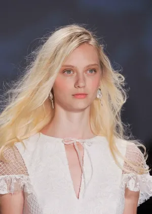 娜斯提娅·库萨齐纳 Nastya Kusakina 清纯小妮子图片_3