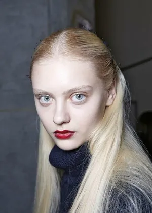 娜斯提娅·库萨齐纳 Nastya Kusakina 清纯小妮子图片_7