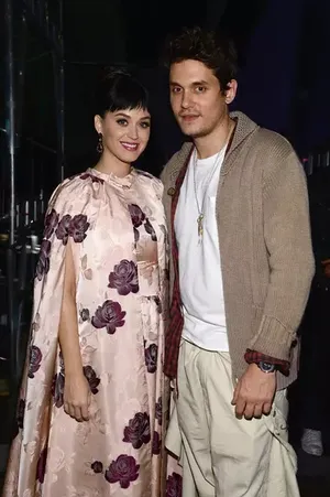 Katy Perry凯蒂·佩里时尚礼服活动图片_2