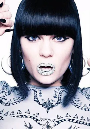 Jessie J杂志写真图片_5