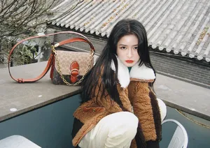 蔡卓宜冬日胡同口写真图片_12
