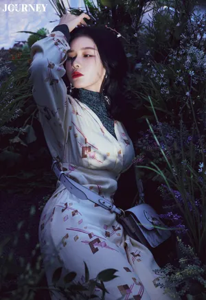 蔡卓宜紫色神秘大片写真图片_8