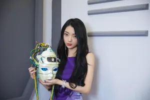 李紫婷紫裙性感靓丽写真图片_3