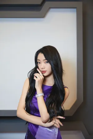 李紫婷紫裙性感靓丽写真图片_6