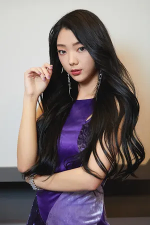 李紫婷紫裙性感靓丽写真图片_8