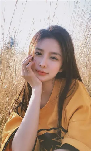 性感美女蔡卓宜优雅个性写真_5