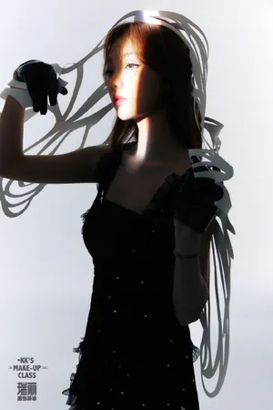 李紫婷闪耀妆性感写真图片_4