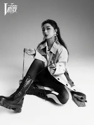 李紫婷摩登女郎飒爽大片写真图片_2
