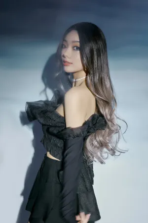 李紫婷双11晚会酷美性感写真图片