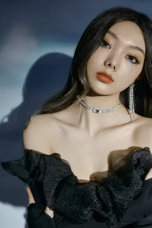 李紫婷双11晚会酷美性感写真图片_4