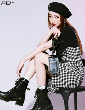 李紫婷格子裙清爽写真图片_5