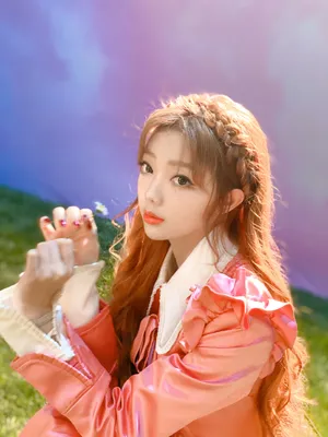 李紫婷粉嫩甜美光影写真图片_3