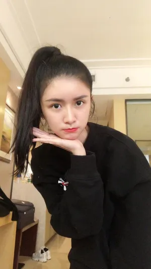 蔡卓宜生活照图片_1