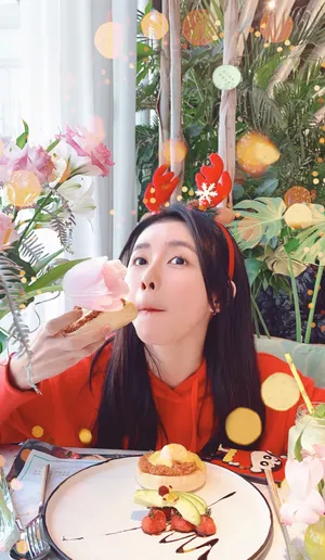 蔡卓宜圣诞节自拍照图片_4