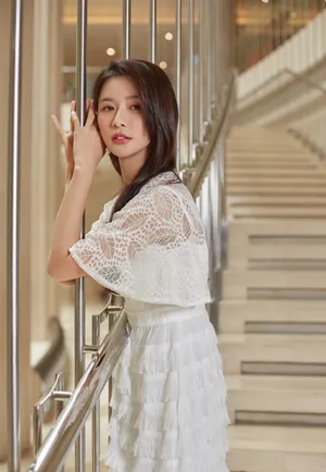 蔡卓宜盛夏美颜大赛性感图片_7