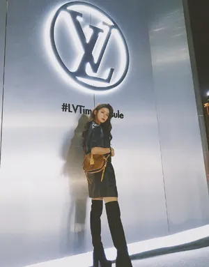 蔡卓宜颜值V风尚性感写真_1