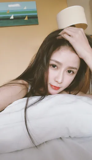 蔡卓宜酒店自拍照性感图片_2