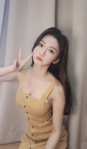 蔡卓宜甜美性感生活自拍照图片_2