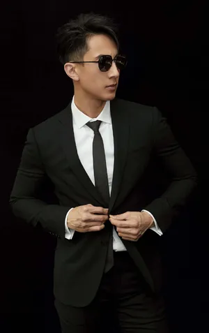 吴尊硬朗帅气西装写真图片_5