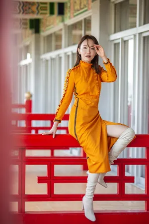 演员范文芳气质性感写真图片_1