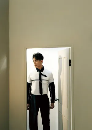 吴尊硬朗帅气时尚写真大片_6