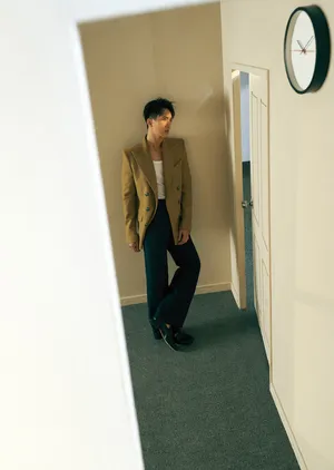 吴尊硬朗帅气时尚写真大片_7