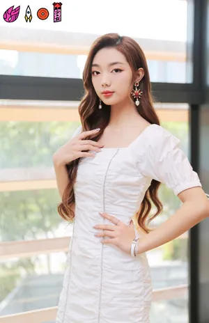 李紫婷优雅性感写真图片第1张