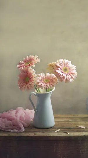 散发着淡淡芳香