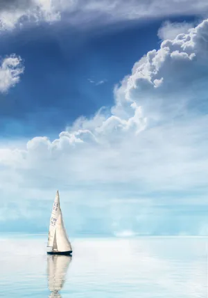 帆船 云 海 天空