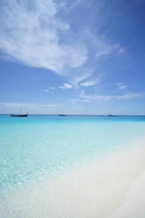 海景沙滩蓝天绿水3
