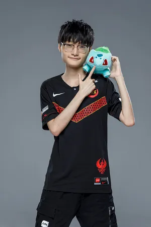 英雄联盟LOL FPX打野高天亮