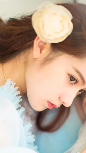 性感迷人侧脸美女诱惑写真_1