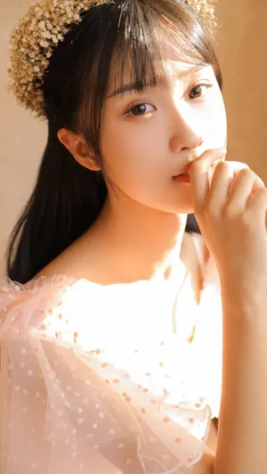 肤白貌美的小姐姐清纯迷人写真