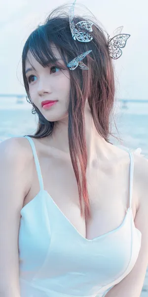性感吊带美女海边唯美写真