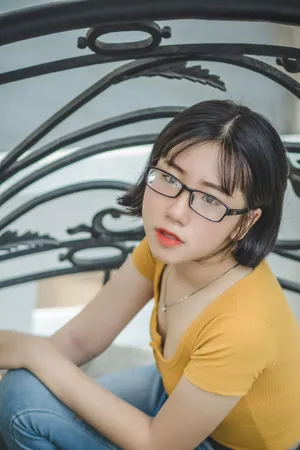 斯文美女