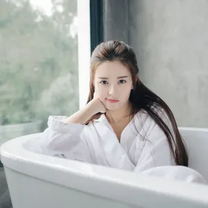 可爱女神 温心swan