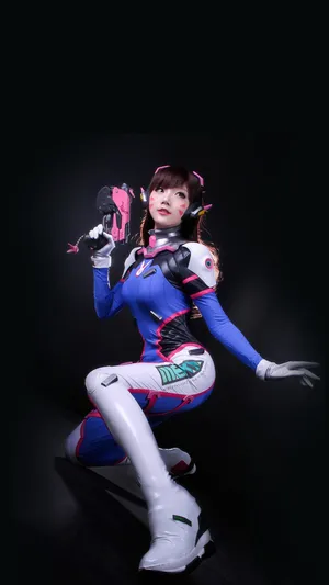 拿着枪的游戏COSPLAY女神