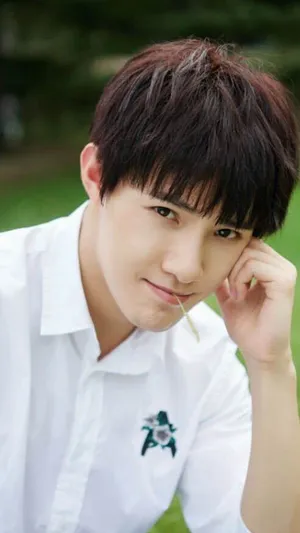 青春男孩黄圣池