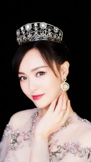 美丽动人的唐嫣