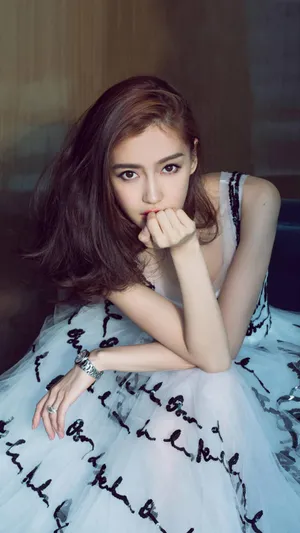 杨颖“音符裙”写真
