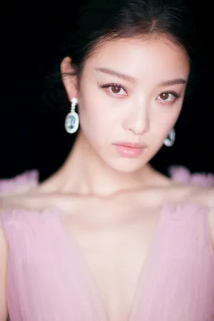 倪妮妩媚写真