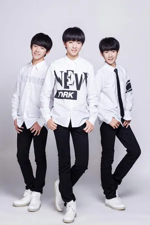 早年全员合照Tfboys_1